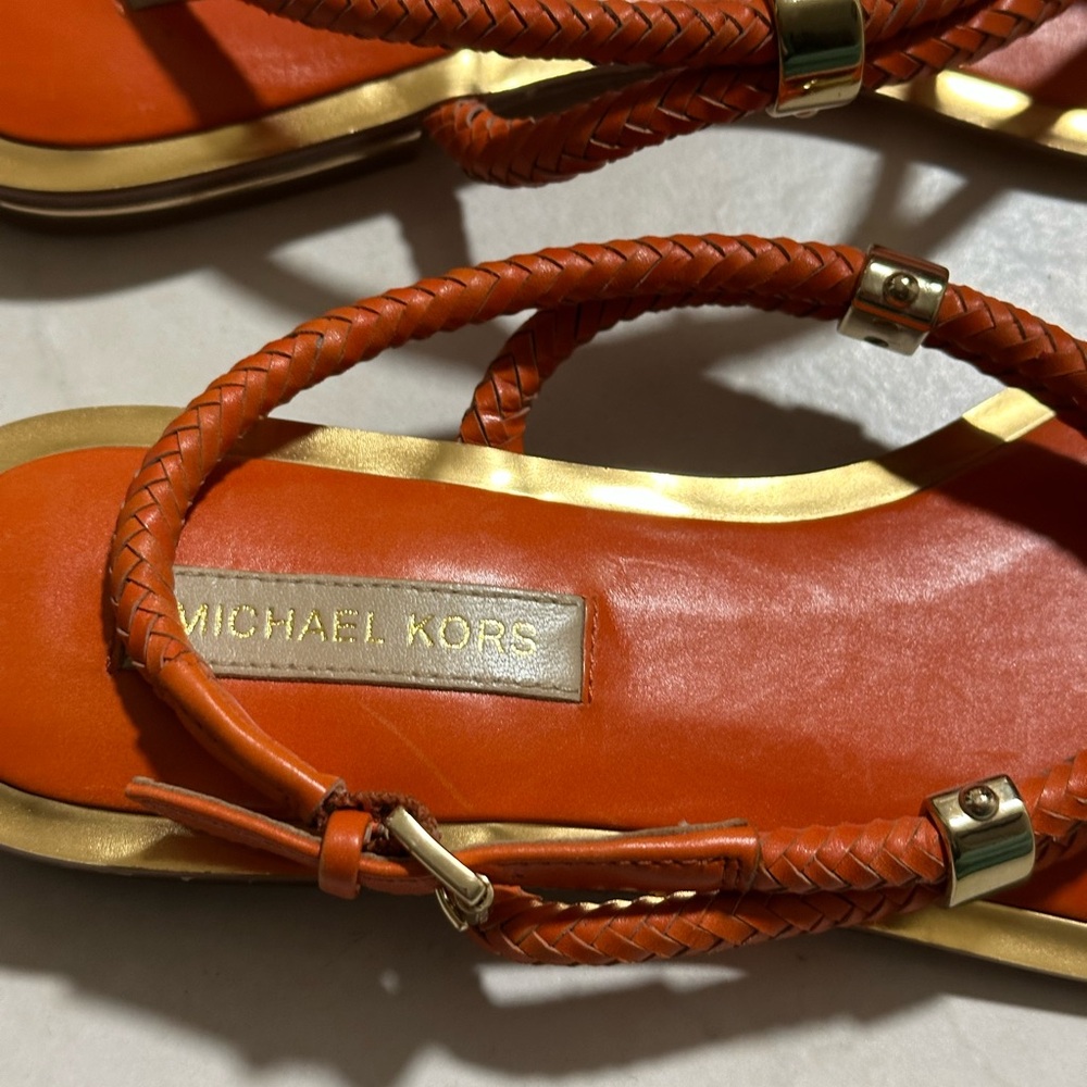 MICHAEL KORS Hartley Scorpius Thong Sandals Gold Size 8 med  MSRP $259 - Picture 4 of 12